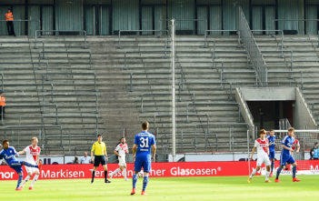 Keine Kollektivstrafen: Kleiner Schritt für die Debatte, großer für den DFB COLOGNE, GERMANY - MAY 10: The empty stands are seen during the Bundesliga match between 1. FC Koeln and FC Schalke 04 at RheinEnergieStadion on May 10, 2015 in Cologne, Germany. (Photo by Lars Baron/Bongarts/Getty Images)