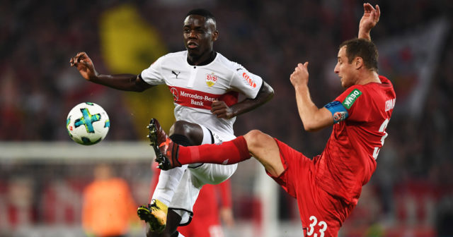 STUTTGART, GERMANY - OCTOBER 13: Orel Mangala of VfB Stuttgart is challenged by Mathias Lehmann of 1.FC Koeln during the Bundesliga match between VfB Stuttgart and 1. FC Koeln at Mercedes-Benz Arena on October 13, 2017 in Stuttgart, Germany. (Photo by Matthias Hangst/Bongarts/Getty Images)